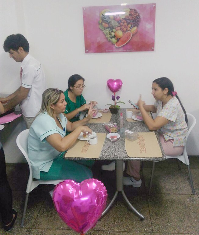 O-refeitório-recebeu-decoração-especial.jpeg