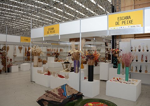 sec-de-turismo-visita-montagem-do-salao-de-artesanato-foto-walter-rafael-19.jpg