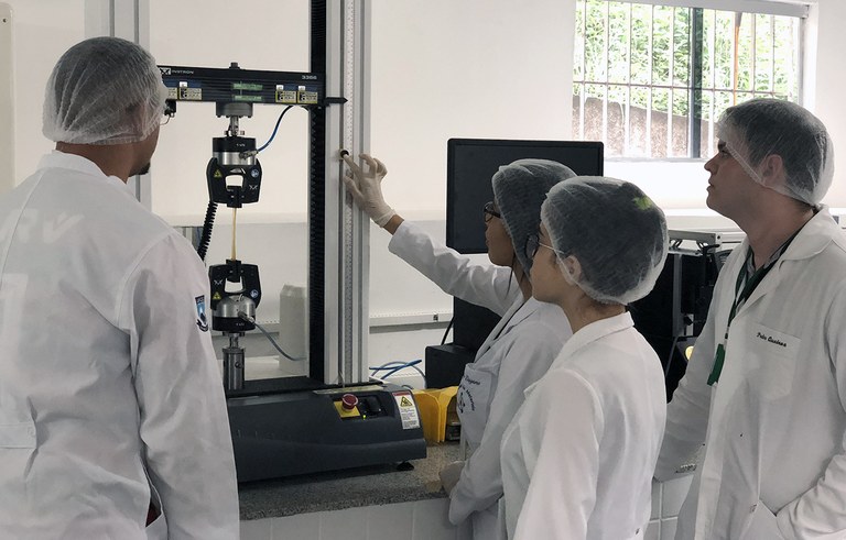 seect paraiba e alemanha pesquisam materiais bio inovadores com investimentos da PB foto Carlos Leao (4).jpg