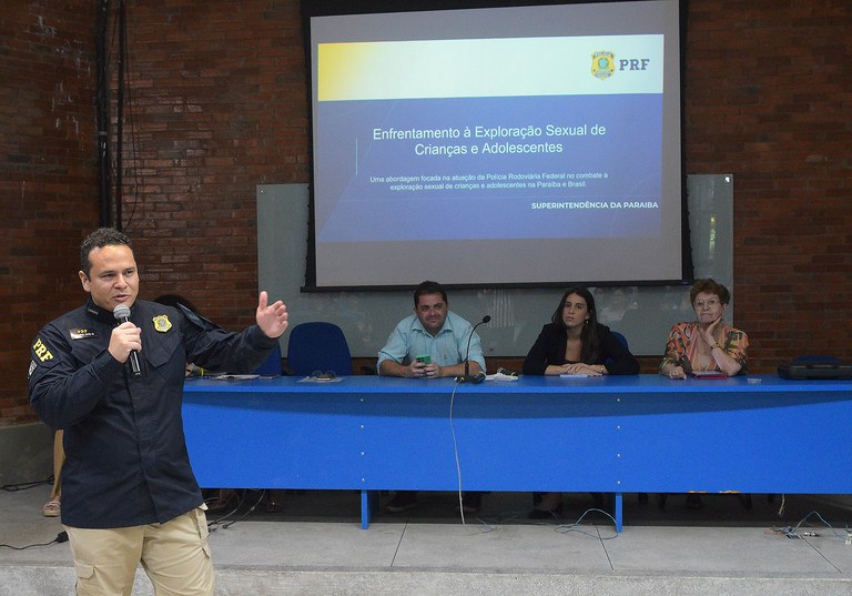 22-10-25 Revisao do Plano Decenal Nacional de Enfrentamento  da Violencia Sexual contra Crianças e Adolescentes Foto-Alb (84).JPG