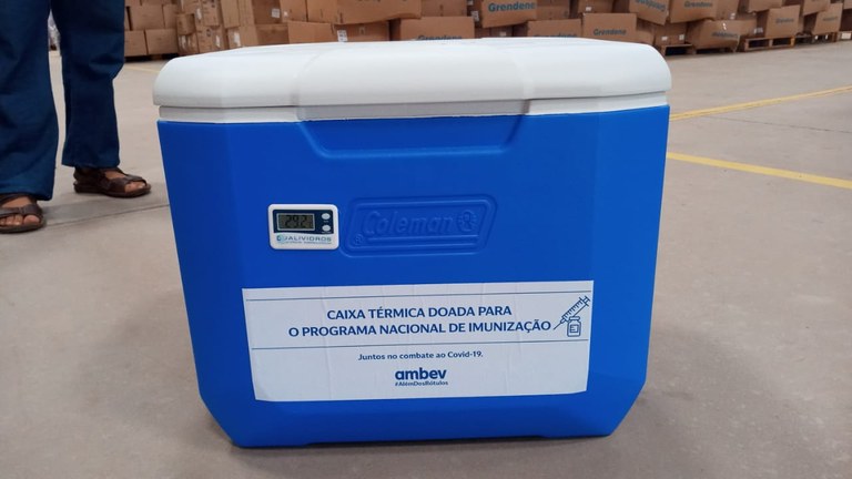 doação caixa térmica ambev_01.jpeg