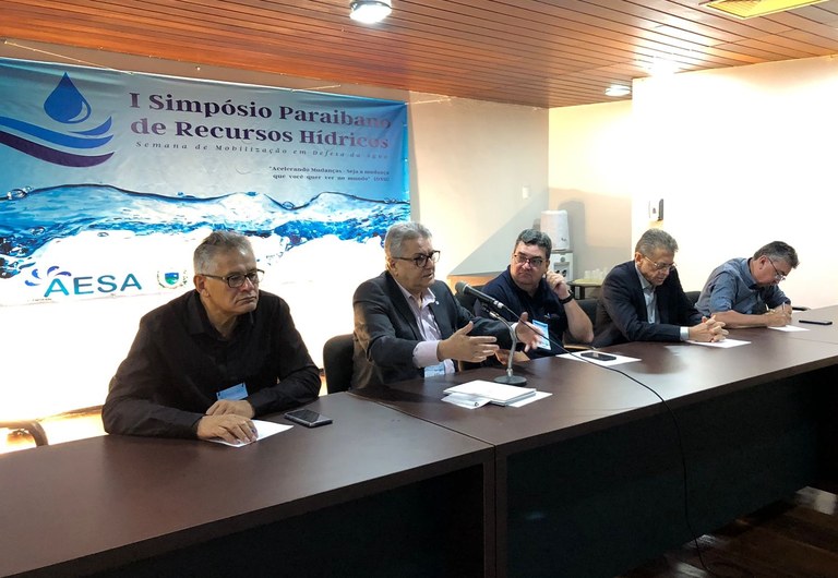 Auricelio (e), Humberto, Porfírio, Varela e Waldemir (d).jpeg Auricelio (e), Humberto, Porfírio, Varela e Waldemir (d).jpeg