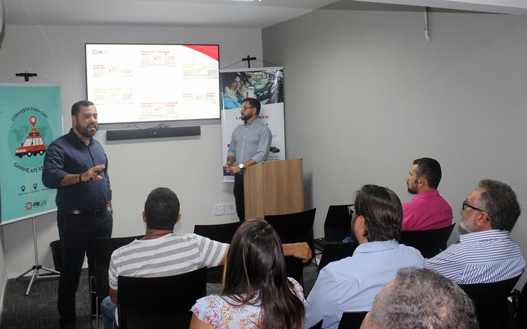 PBGas parceria Uber vantagens no Kit GNV (1).JPG