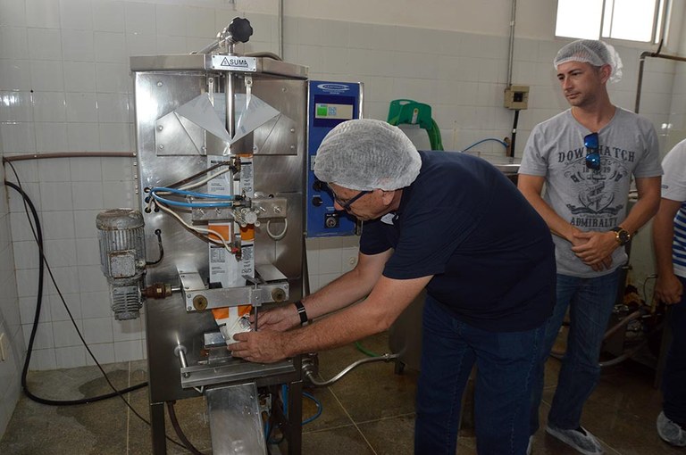 19-11-19 Visita A Usina e Produtores de Leite de Cabra em Cabaceiras Foto-Alberto Machado  (12).JPG