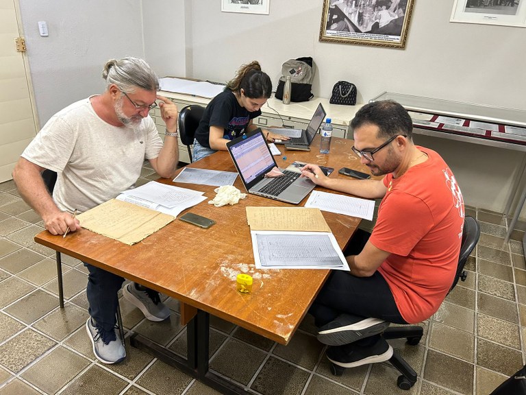 matéria-18-06-2024-subprojeto-manuscritos-Foto-1 Divulgação.jpg matéria-18-06-2024-subprojeto-manuscritos-Foto-1 Divulgação.jpg