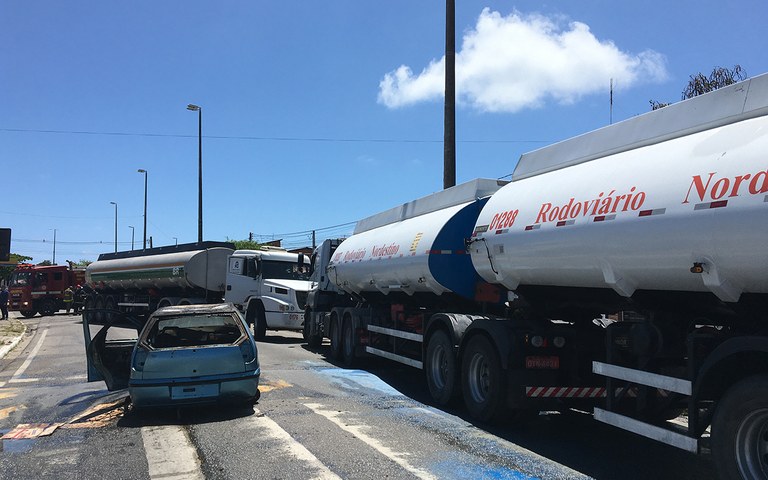docas promove simulado de acao emergencial (1).JPG