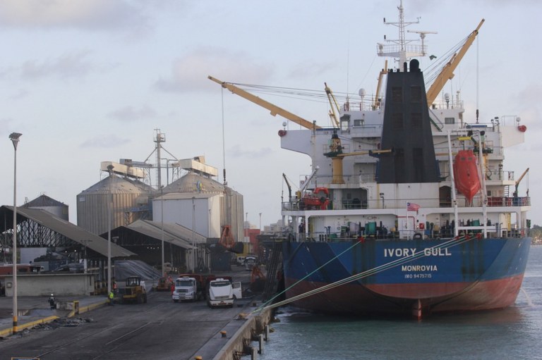 movimentação porto cabedelo.jpg movimentação porto cabedelo.jpg