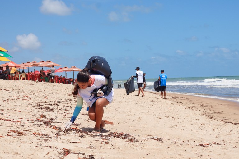 Praia Limpa_Barra-do-Camaratuba-14_12_2025_Beatriz_Aveino-4591.jpg