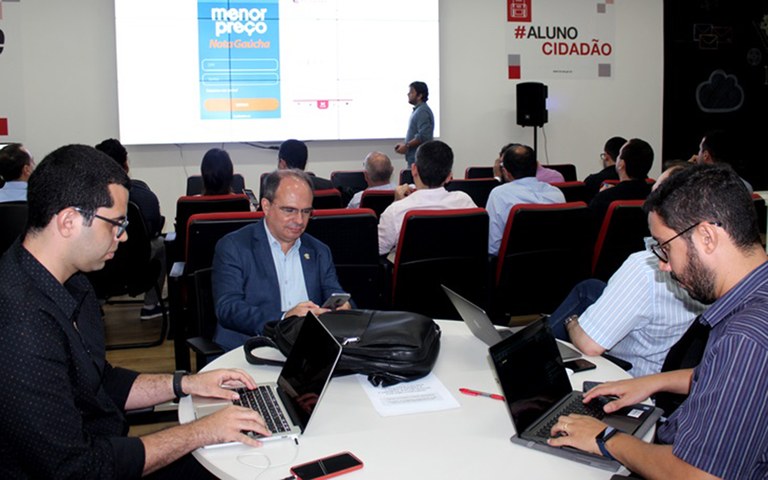 sefaz Estados do Nordeste participam de seminario do aplicativo paraibano Preco da Hora (2).JPG