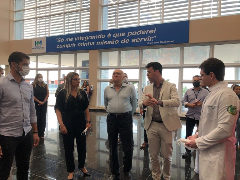 Presidente do Tribunal de Contas do Estado visita Hospital Metropolitano.jpeg