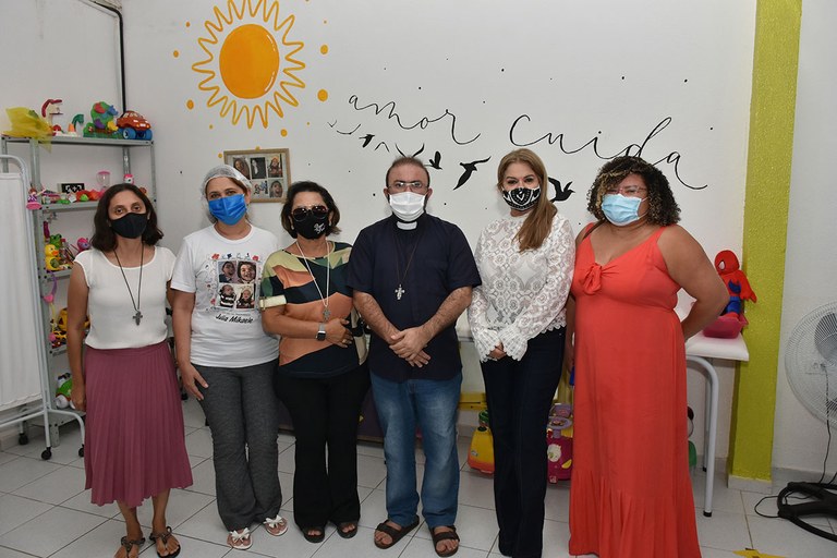 26.10.2020 Visita da Primeira dama a casa dos Idosos e projeto Julia Mikaely  (13).JPG