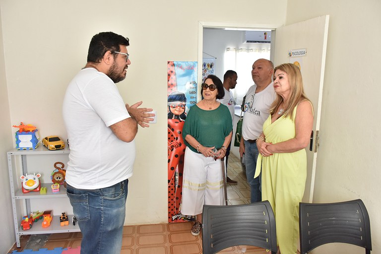 Primeira-dama visita o projeto Natea em Monteiro (8).JPG