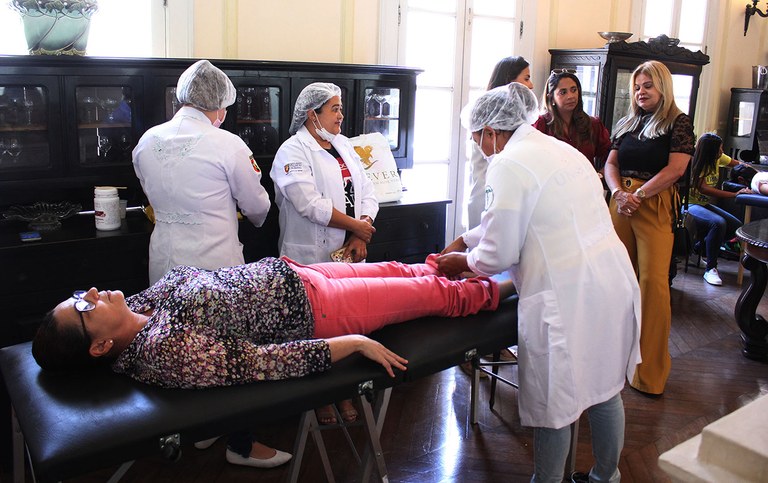 primeira dama condecorada em evento da mulher_foto alberi pontes (11).JPG