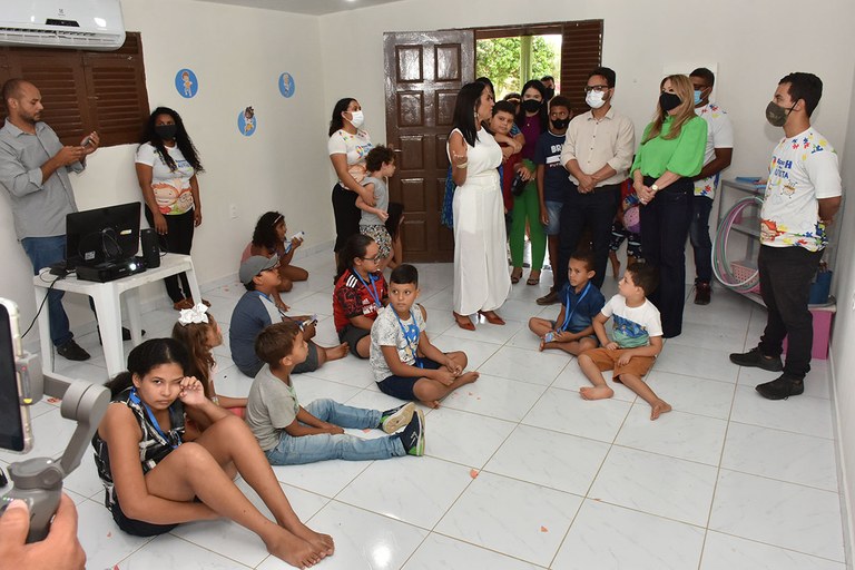 Primeira-dama visita projeto Missão Resgate (17).JPG