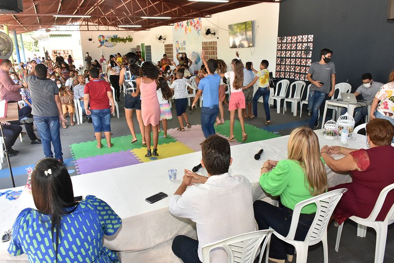 Primeira-dama visita projeto Missão Resgate (28).JPG
