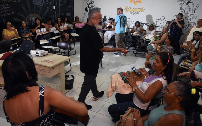 primeira dama curso de rendeiras com ronado fraga cariri foto andre lucio (9).jpg