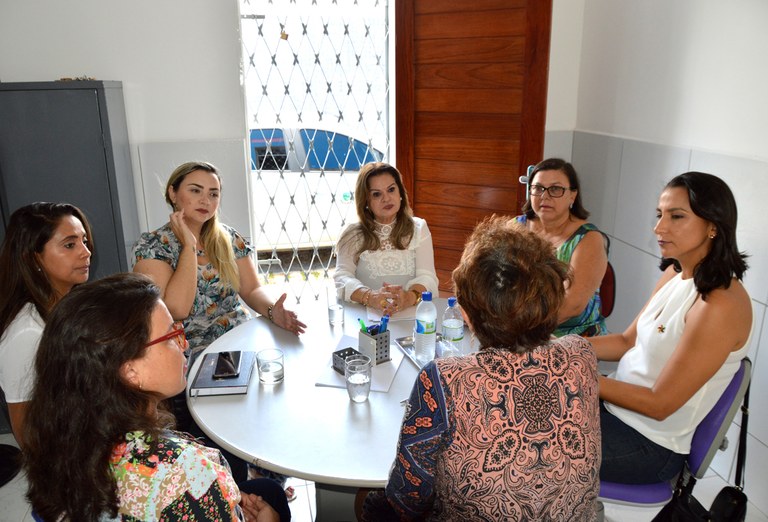 visita da primeira-dama ana Lins ao centro da mulher 8 de marco_foto luciana bessa (5).JPG visita da primeira-dama ana Lins ao centro da mulher 8 de marco_foto luciana bessa (5).JPG