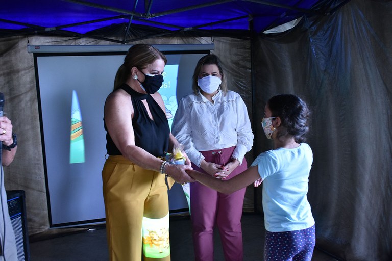 15.07.2021 Visita da Primeira-dama ao Centro de Equoterapia da Polícia Militar (15).JPG