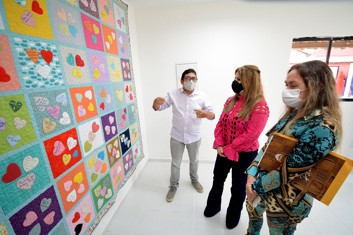 13.07.2021 Visita da primeira dama do estado e da prefeitura a Casa do Artesão (32).JPG