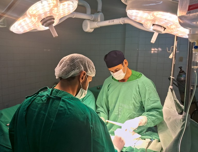 Cirurgia_HSGER.jpg