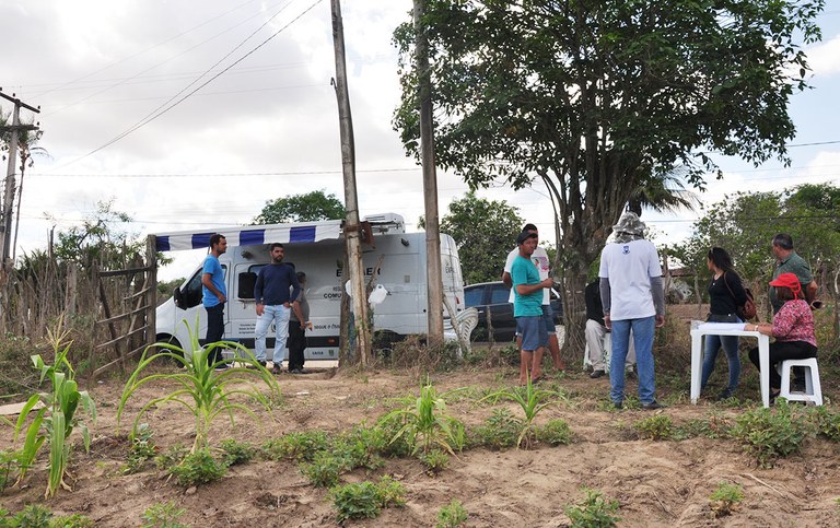dia de campo sobre producao de amendoim agroecologico (3)c.jpg