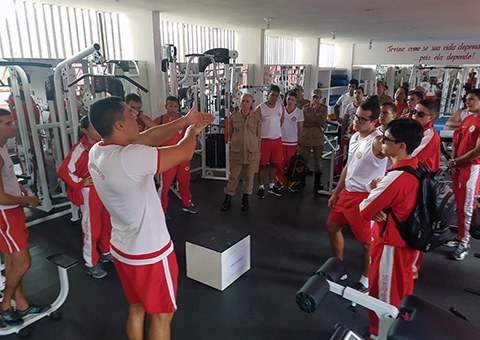 Bombeiro-treinamento-ed-fisica-2.jpg