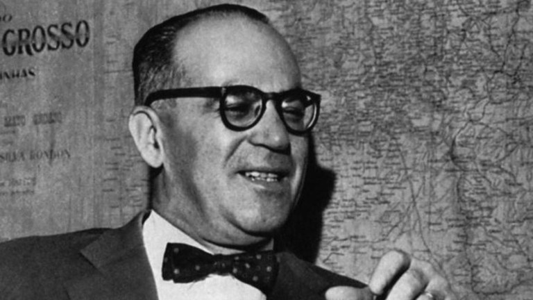 GUIMARÃES ROSA2.jpg