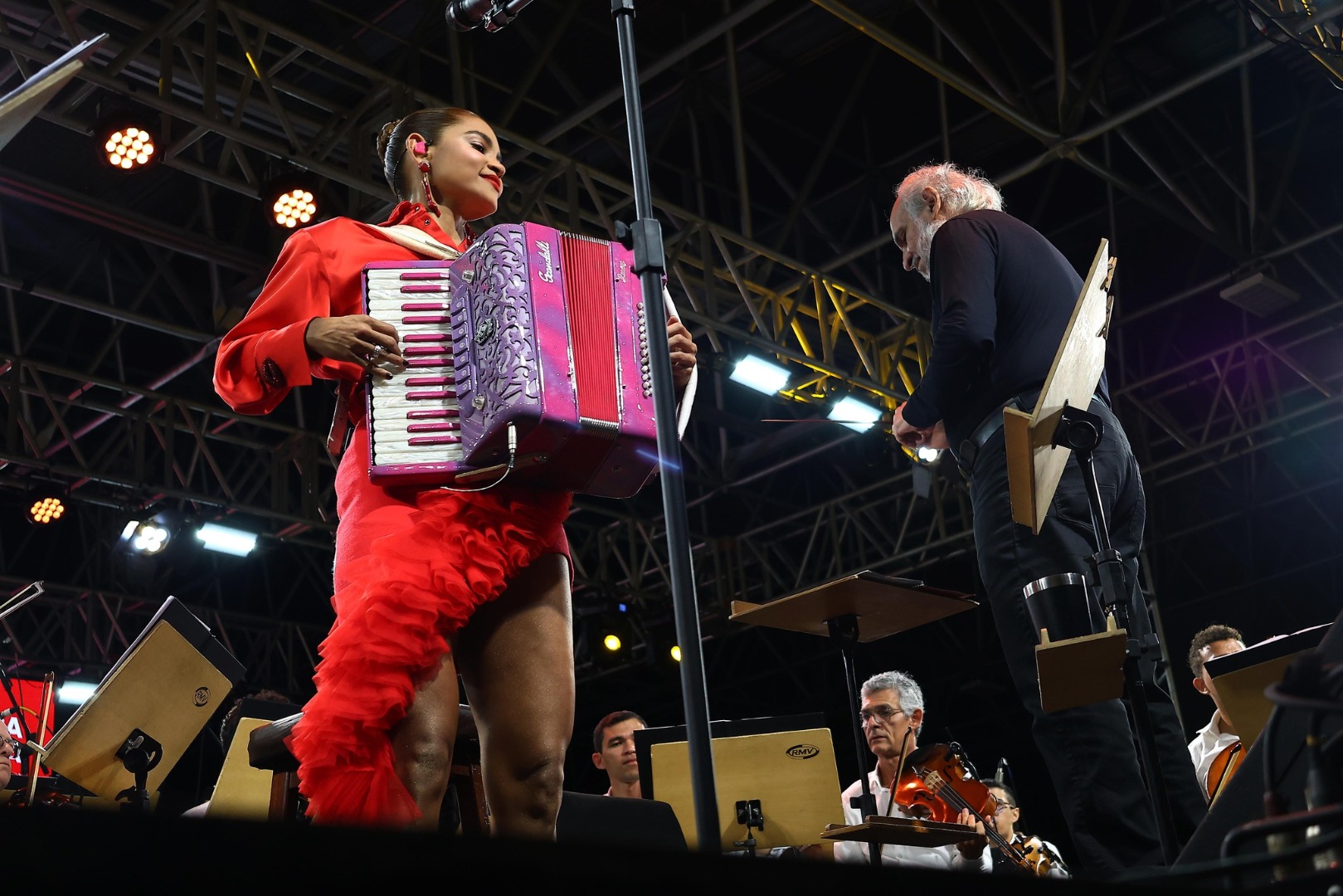 LUCY ALVES E OSPB2.jpg