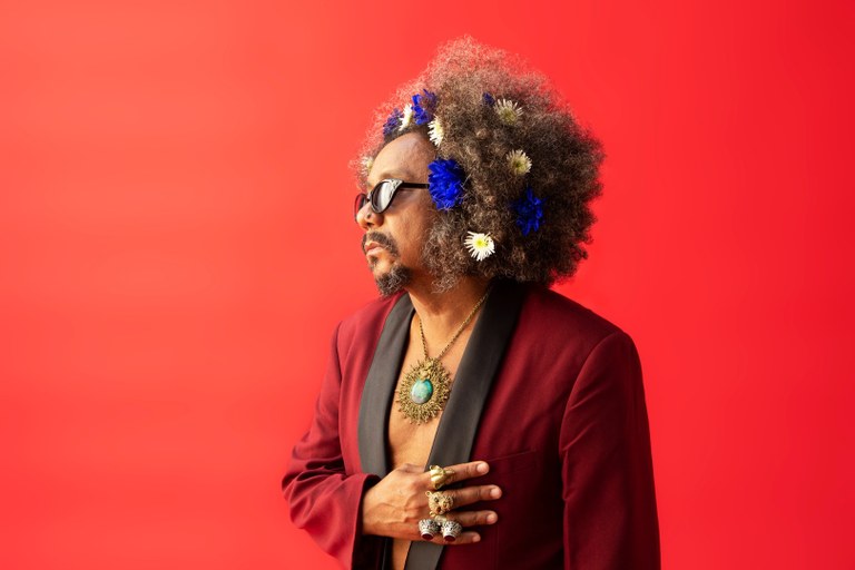 CHICO CESAR.jpg