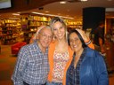 ANTONIO BARROS E CECEU E MAYRA BARROS.jpg