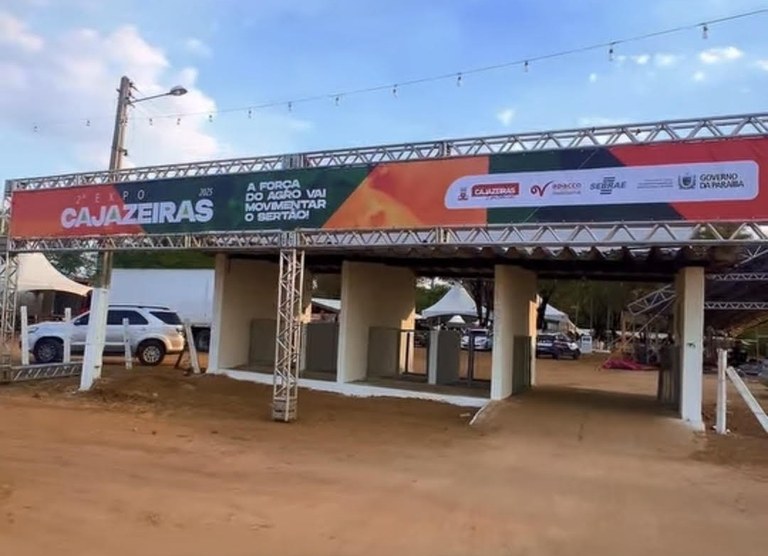 Parque de Exposições Antônio Cartaxo Rolim.jpg