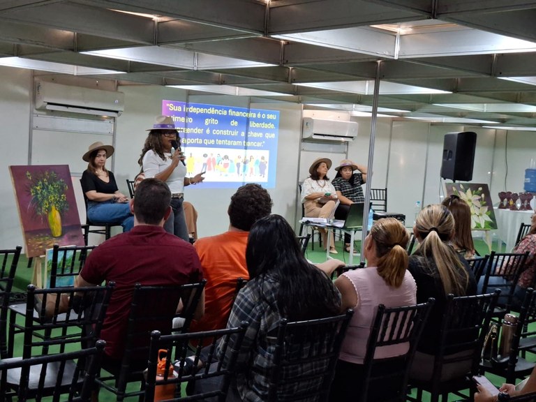 Encontro de Mulheres - Expo Cajazeiras 2.jpeg