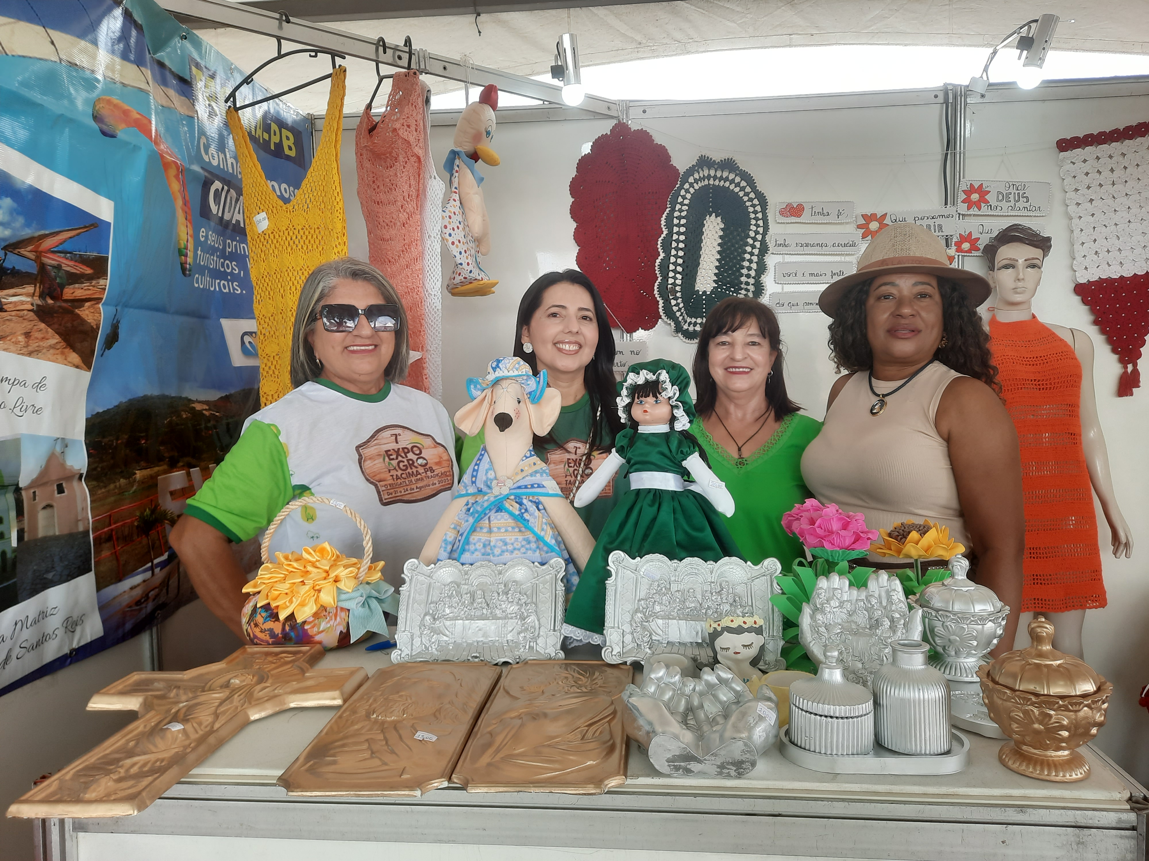 Edilza, Josivânia, Elaine e Márcia Dornelles.jpg