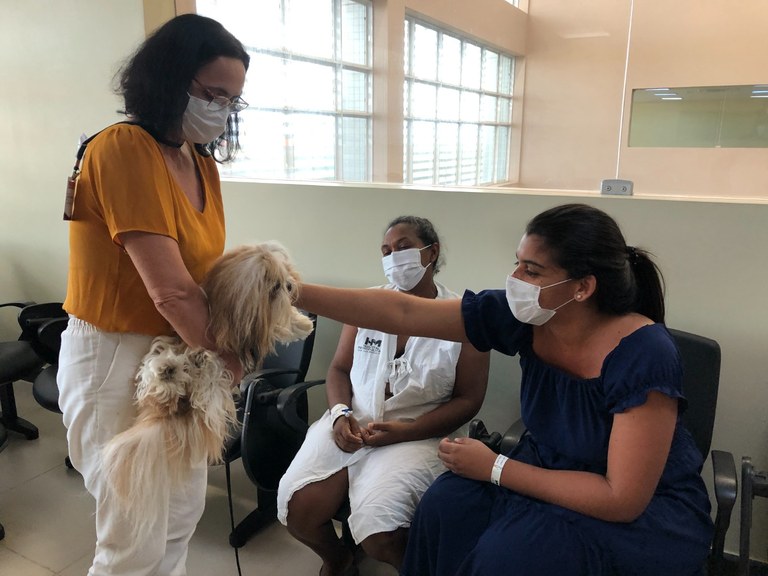 Rosania participa do Terapet no Janeiro Branco no HM.jpg