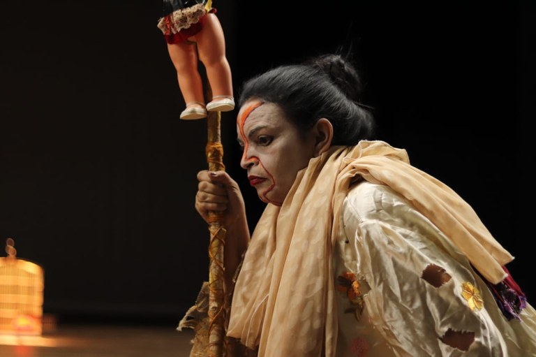 A SENHORA MOO (2).jpg