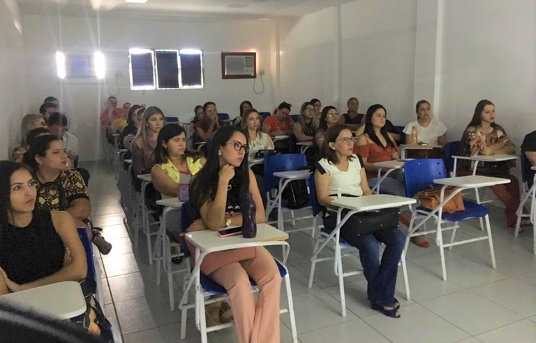 ses profissionais da maternidade de patos treinamento da rede cuidar (10).jpg