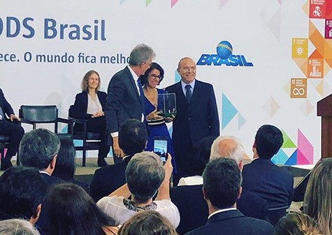 ses-recebe-premio-ods-brasil.jpeg ses-recebe-premio-ods-brasil.jpeg