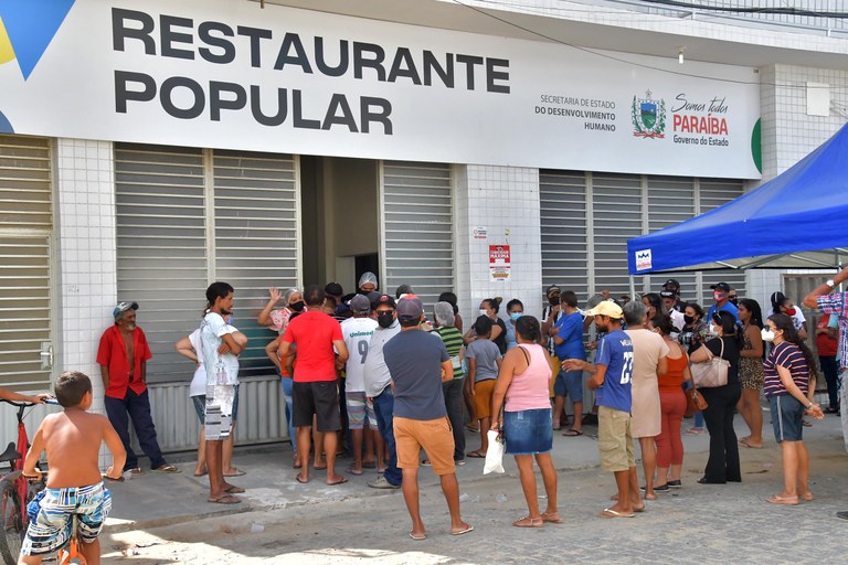 17-01-22 Inauguração do Restaurante Popular de Pombal foto-Alberto Machado  (64).JPG
