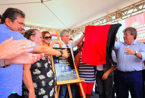 ricardo-entrega-obras-em-campina-grande_foto-jose-marques-3.jpg