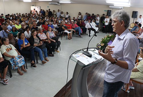 ricardo-participa-projeto-acolher_foto-francisco-franca-12.jpg