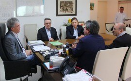 ricardo-recebe-presidencia-da-fiep_foto-jose-marques-1-270x166.jpg