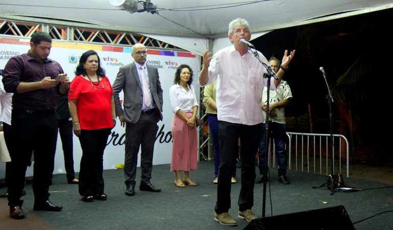 PENHA4.jpg