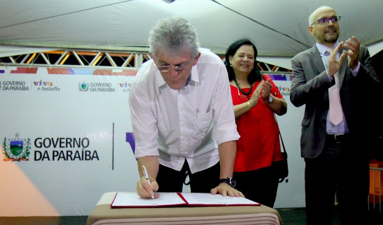 PENHA6.jpg
