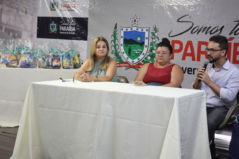 entrega alimentos-fotos: alberi pontes5.JPG