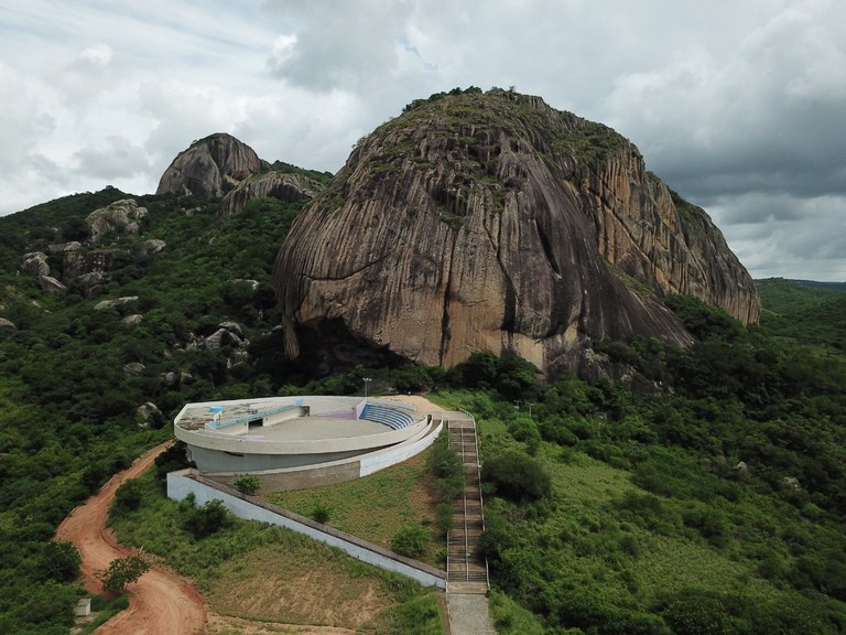 pedra da boca.jpg pedra da boca.jpg