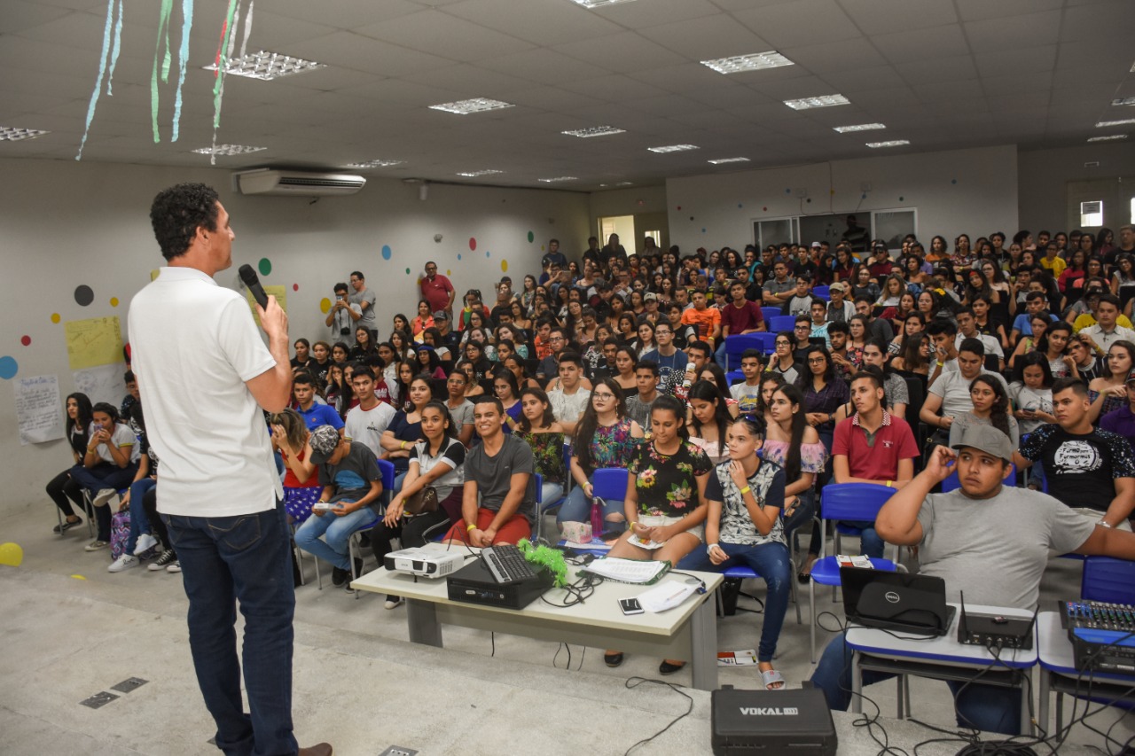 WhatsApp Image 2019-04-13 at 20.40.53.jpeg