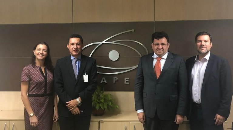 Coordenadora Geral Priscilla Lelis, Secretários da SEECT ecoordenador de Programas Especiais (CPE), Júlio César Piffero (1).jpeg