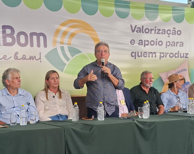 Secretário Joaquim Hugo - Entrega certificados Susaf.jpeg