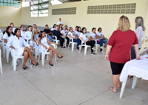 Curso de Depilaçao e Corte e Escova  fotos Luciana Bessa secom pb(4).JPG