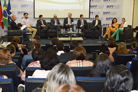 <built-in function id>